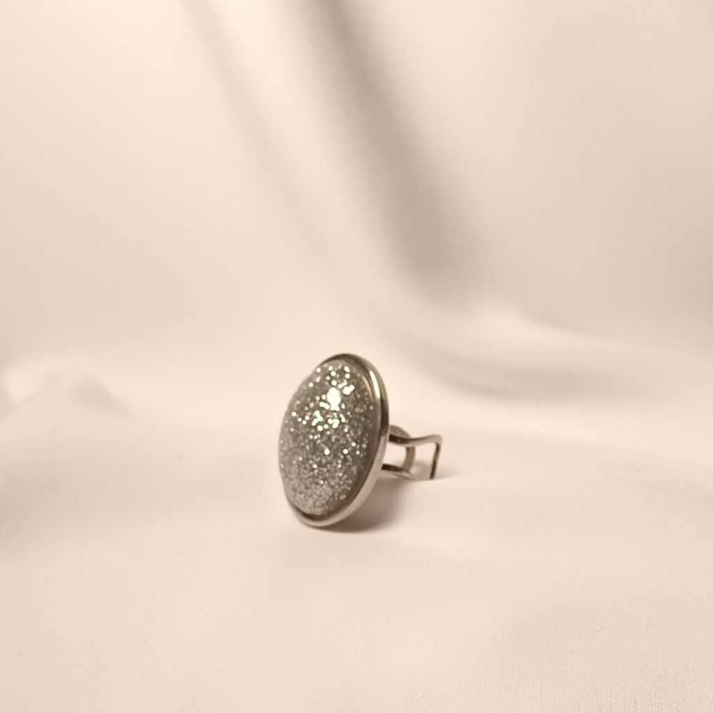 Bague à cabochon